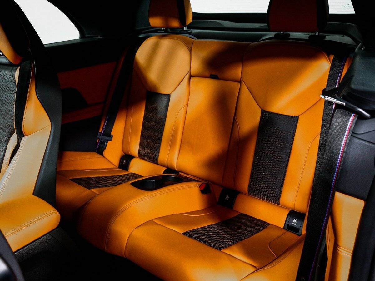 Б/У БМВ M4 2021 года. Фото: #9