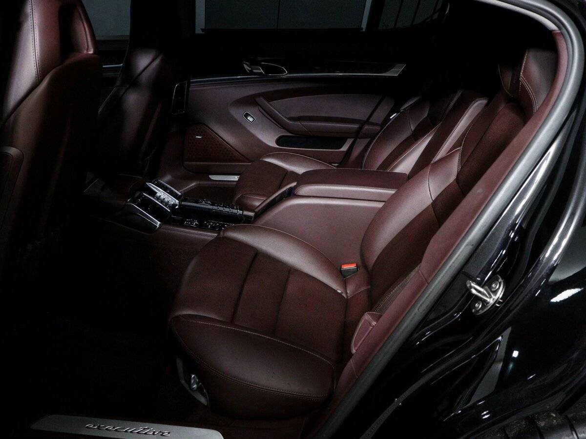 Б/У Порш Панамера 2013 года. Фото: #9