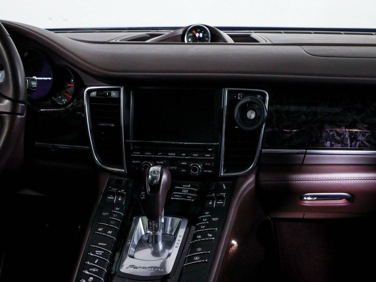 Б/У Порш Панамера 2013 года. Фото: #12