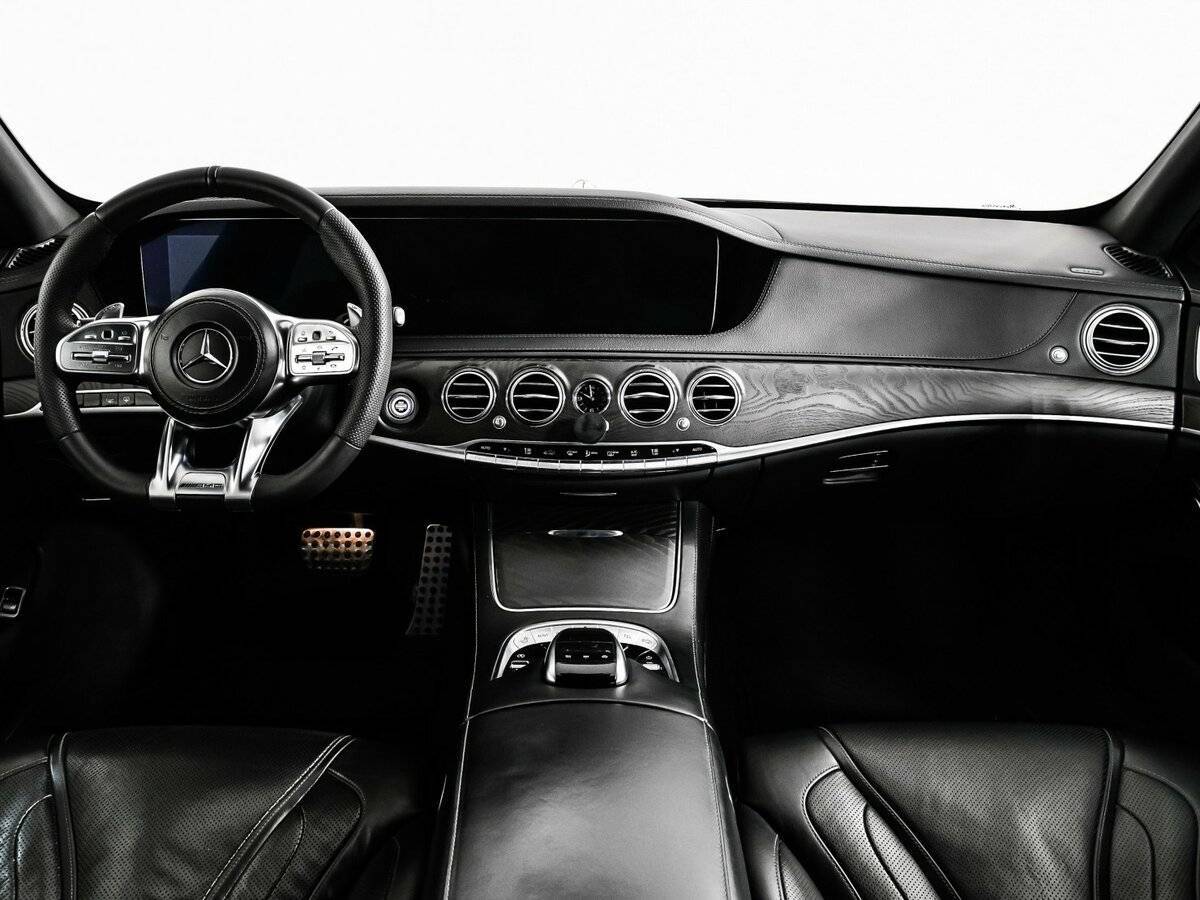 Б/У Мерседес-Бенц С-Класс 2018 года. Фото: #12