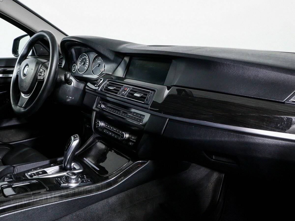 Б/У БМВ 5 серии 2012 года. Фото: #8