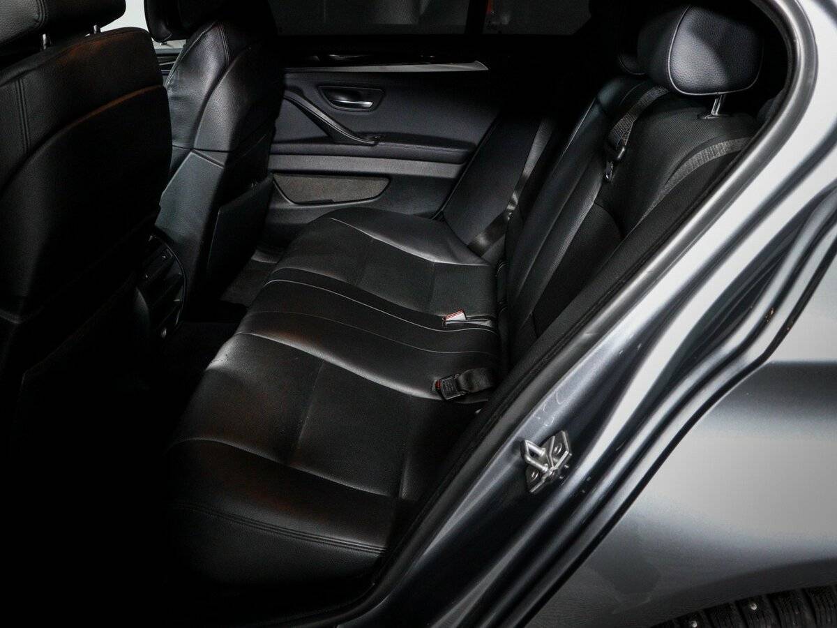 Б/У БМВ 5 серии 2012 года. Фото: #9