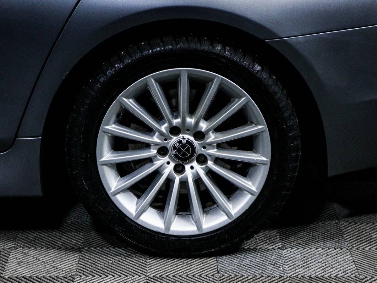 Б/У БМВ 5 серии 2012 года. Фото: #14