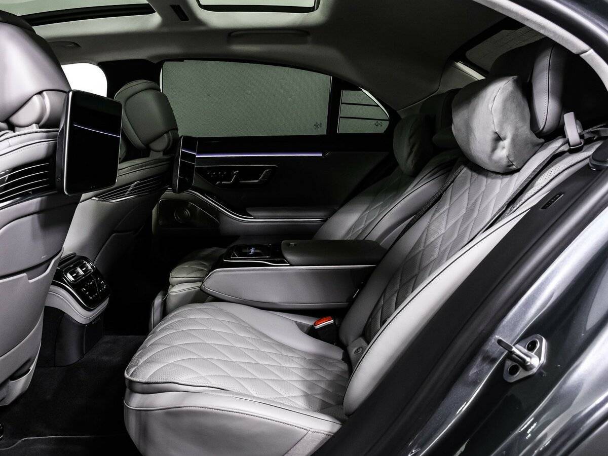 Б/У Мерседес-Бенц С-Класс 2021 года. Фото: #12