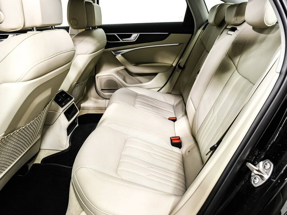 Б/У Ауди А6 2022 года. Фото: #11