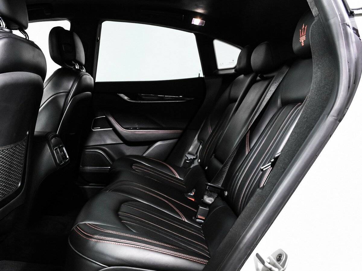 Б/У Мазератти Леванте 2017 года. Фото: #12