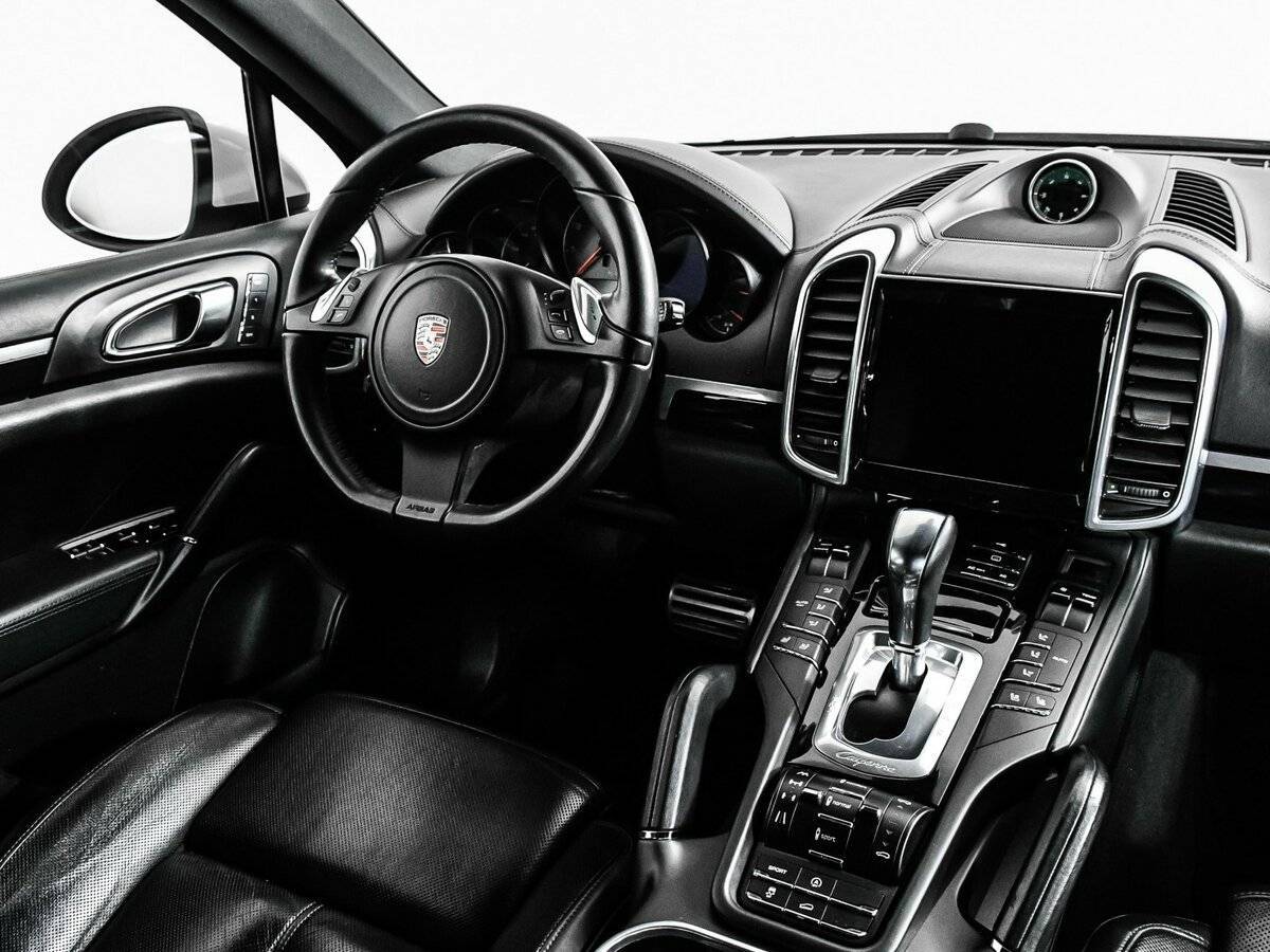 Б/У Порш Кайен 2010 года. Фото: #8