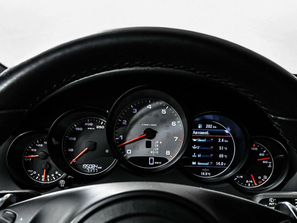 Б/У Порш Кайен 2010 года. Фото: #9