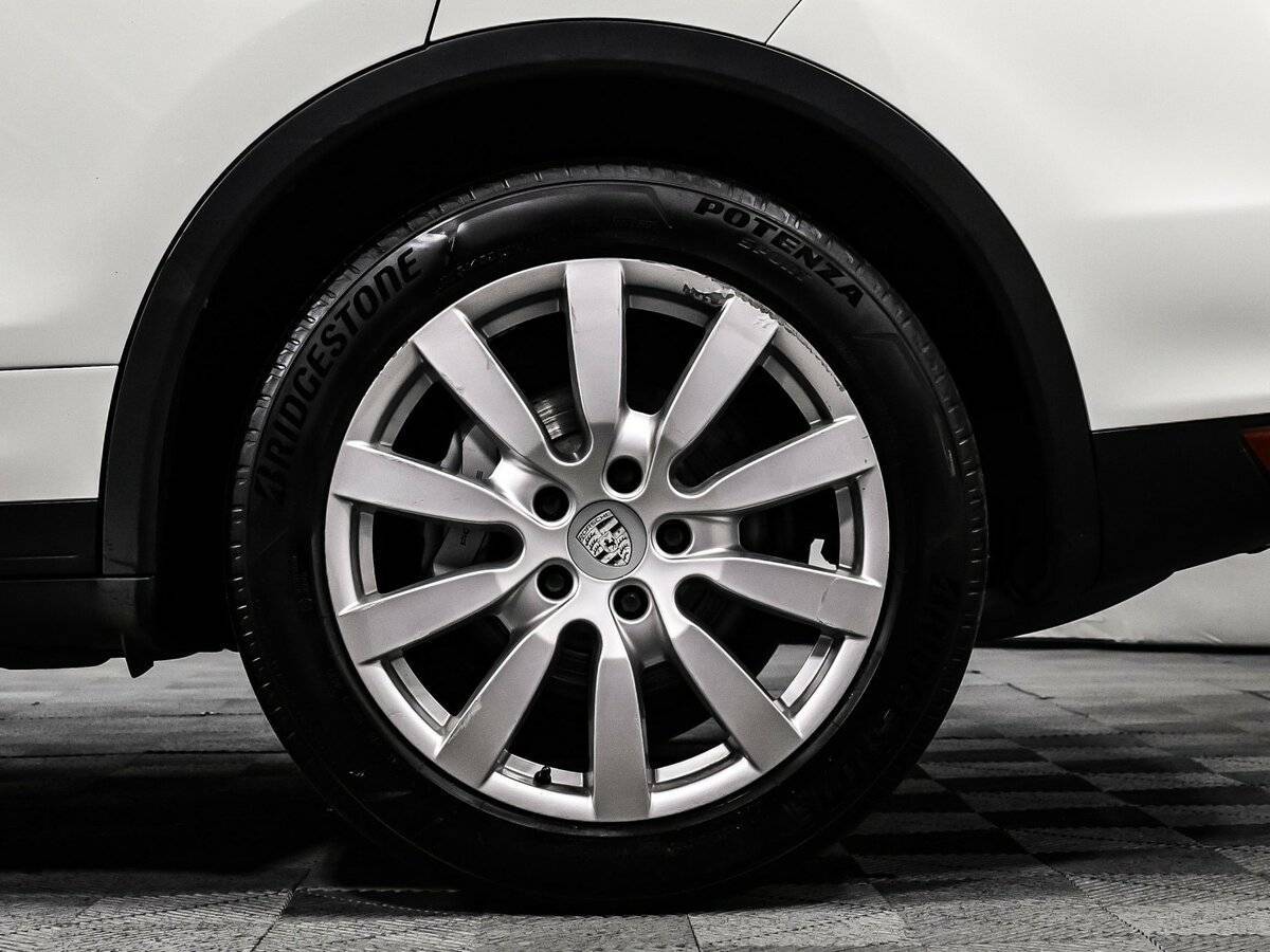 Б/У Порш Кайен 2010 года. Фото: #14