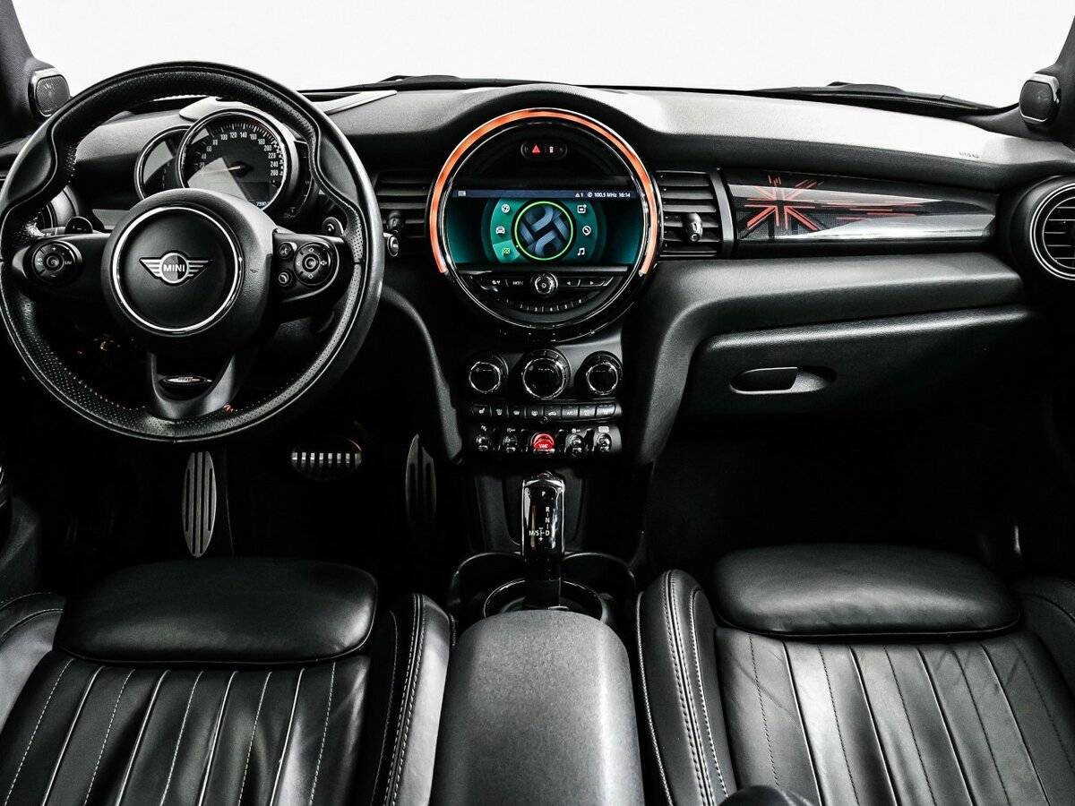 Б/У Мини Хэтч 2020 года. Фото: #10