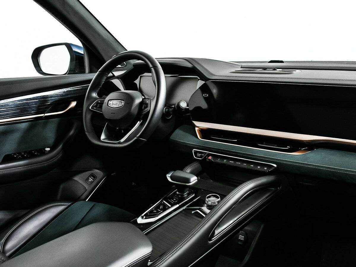 Б/У Джили Монжаро 2022 года. Фото: #8