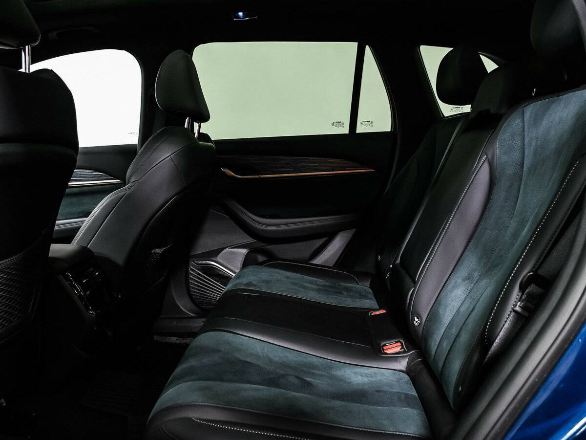 Б/У Джили Монжаро 2022 года. Фото: #12