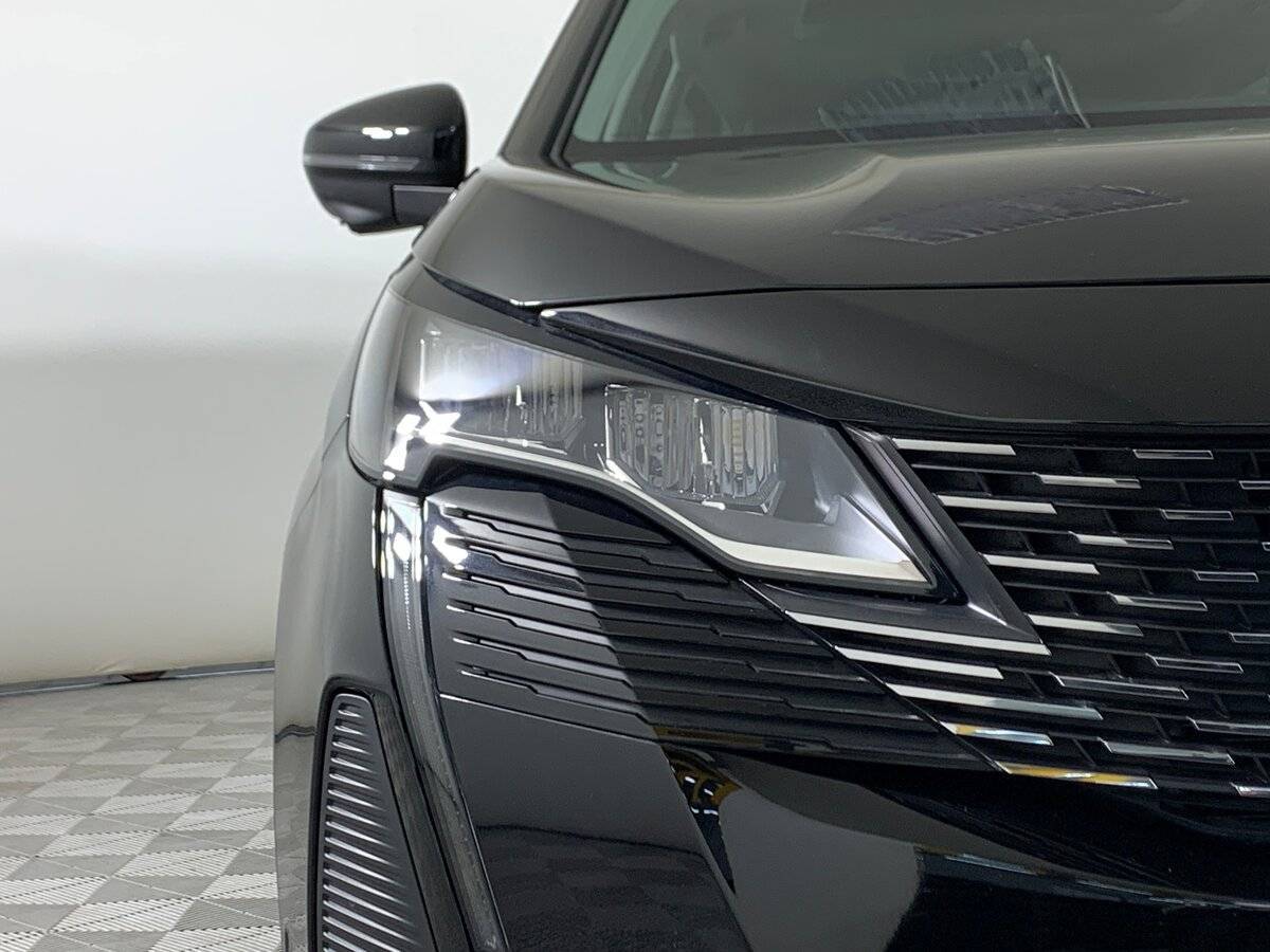 Б/У Пежо 4008 2023 года. Фото: #9