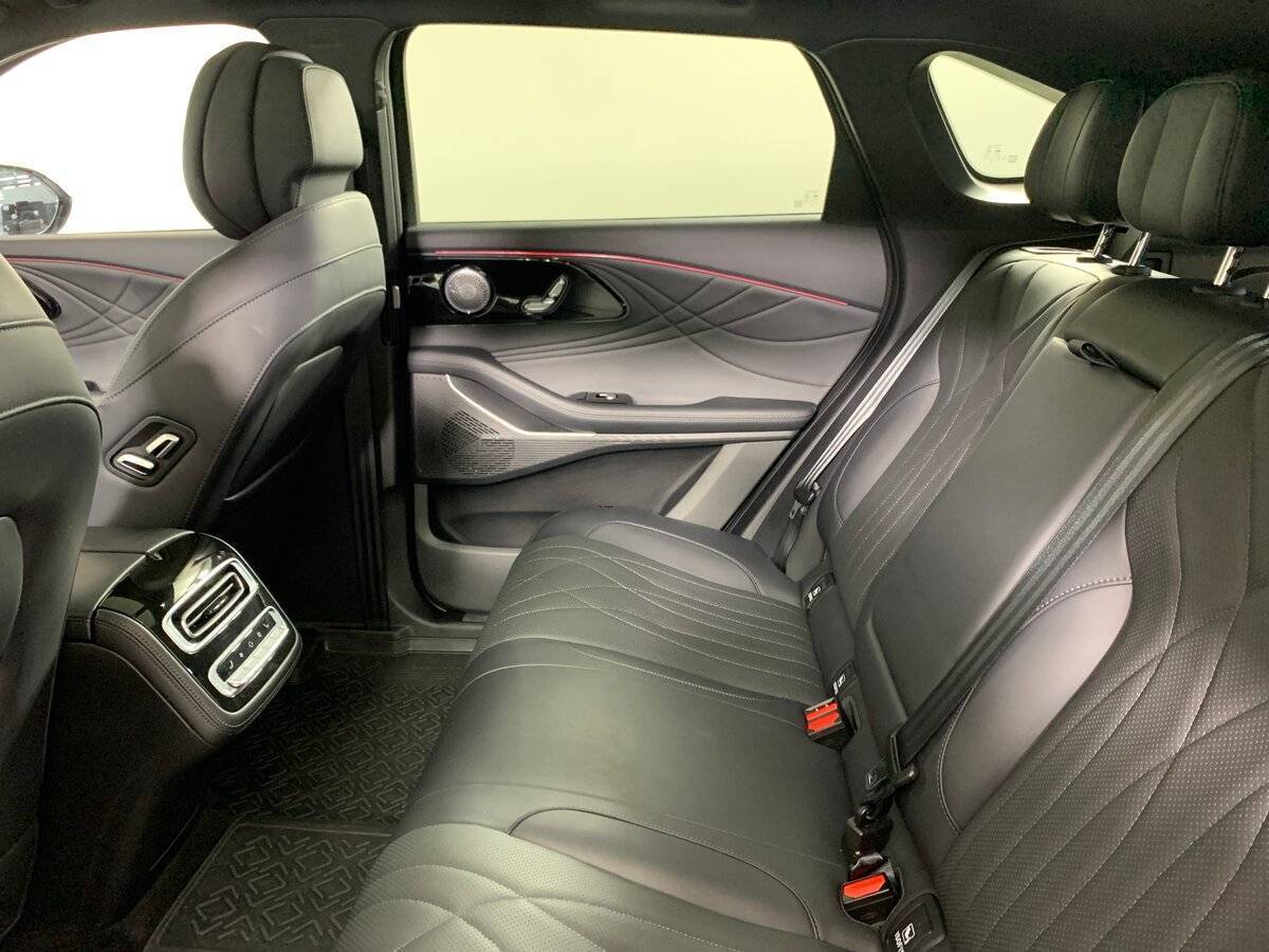 Б/У Эксид Р-Икс 2024 года. Фото: #19