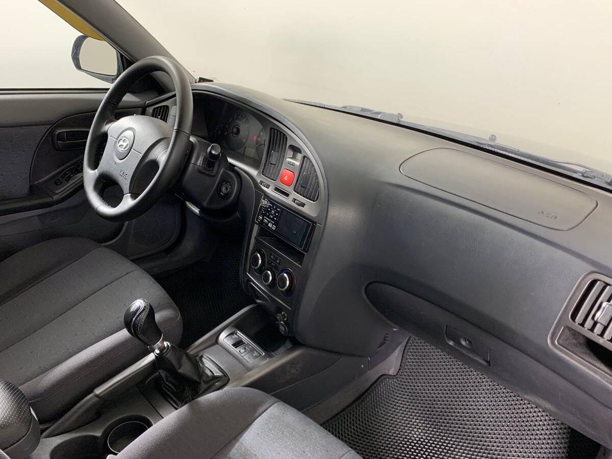 Б/У Хендай Елантра 2009 года. Фото: #12