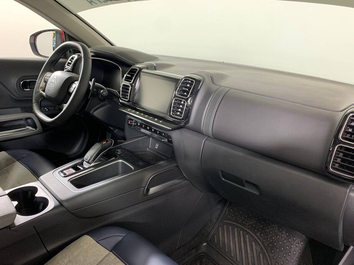 Б/У Ситроен Ц5 Эйркросс 2023 года. Фото: #12