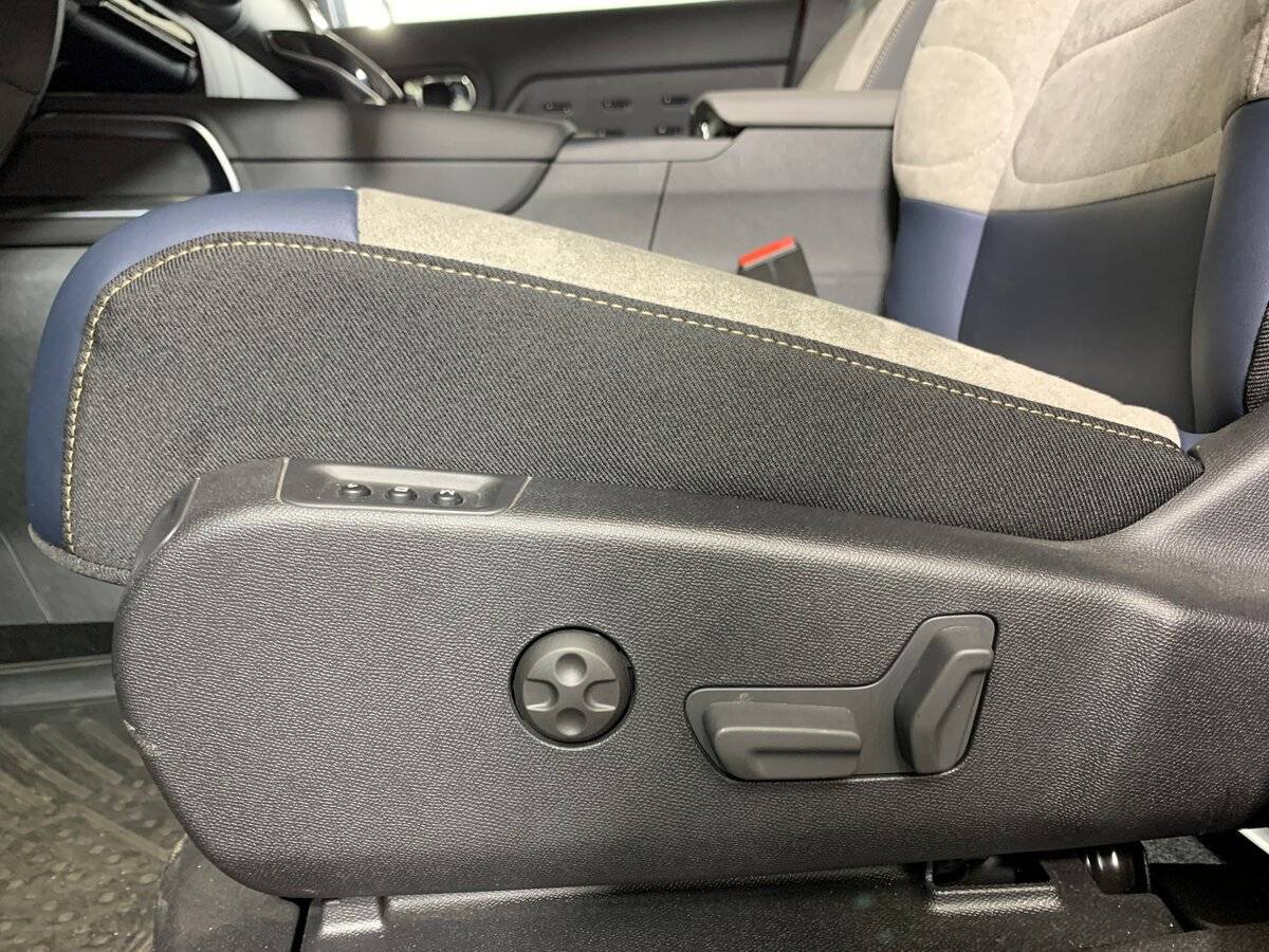 Б/У Ситроен Ц5 Эйркросс 2023 года. Фото: #15