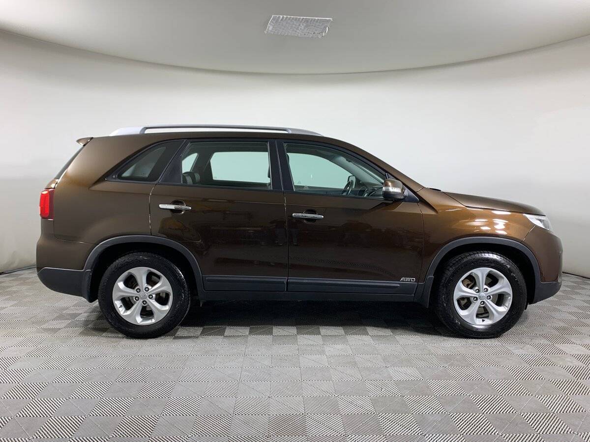 Б/У Киа Соренто 2017 года. Фото: #3