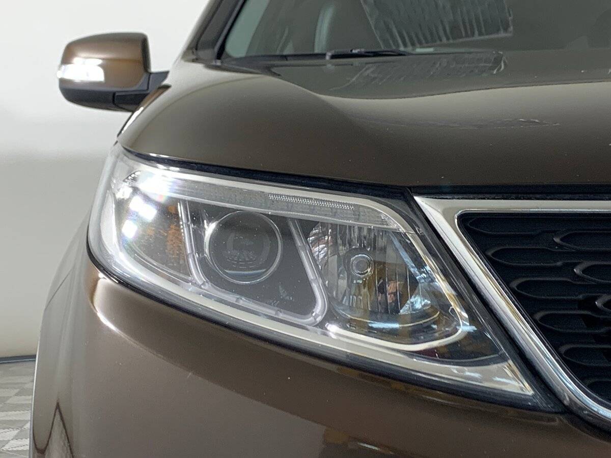 Б/У Киа Соренто 2017 года. Фото: #9