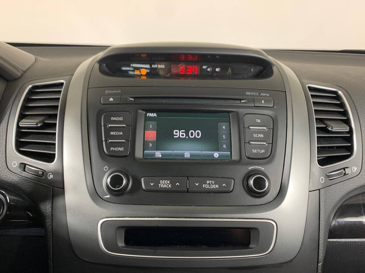 Б/У Киа Соренто 2017 года. Фото: #14