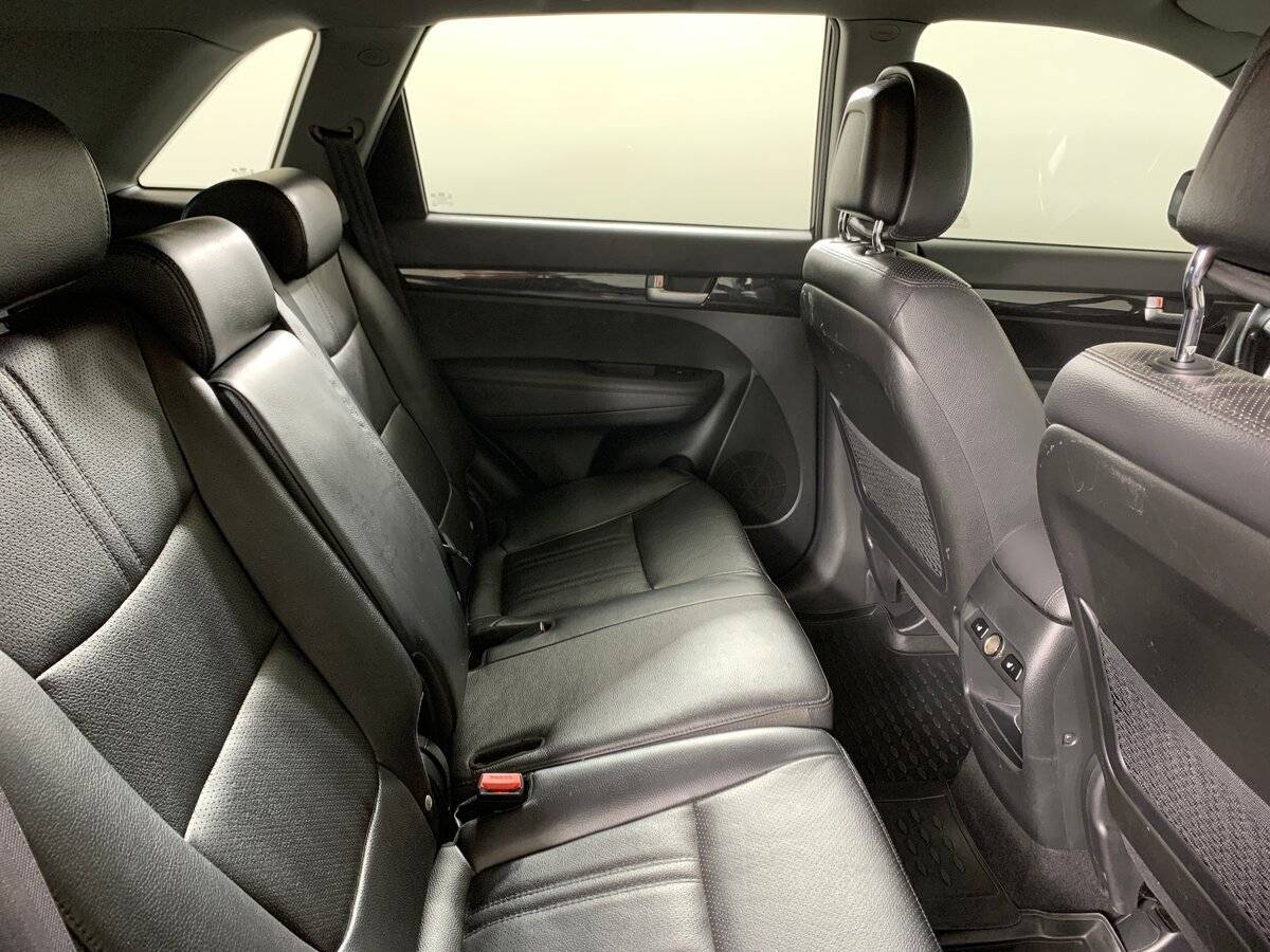 Б/У Киа Соренто 2017 года. Фото: #16