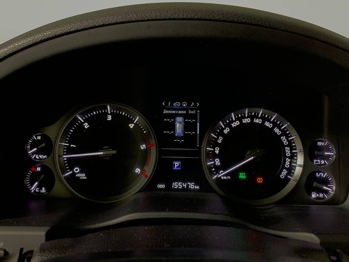 Б/У Тойота Лэнд Крузер 2019 года. Фото: #13