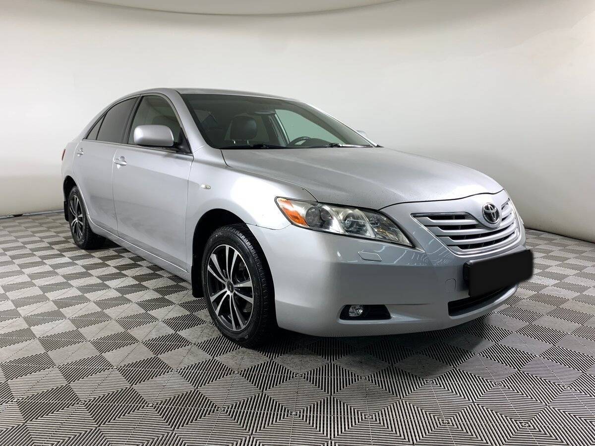 Б/У Тойота Камри 2008 года. Фото: #2