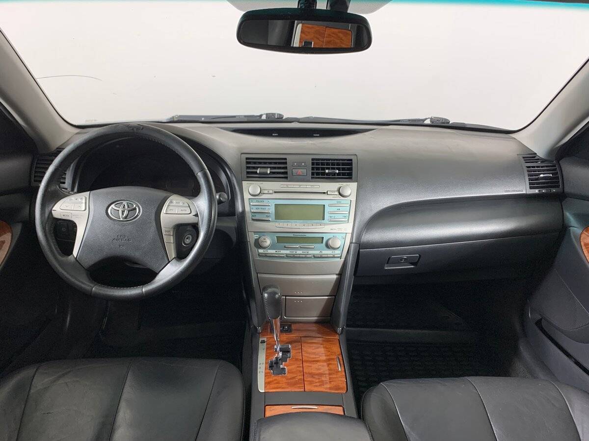 Б/У Тойота Камри 2008 года. Фото: #11
