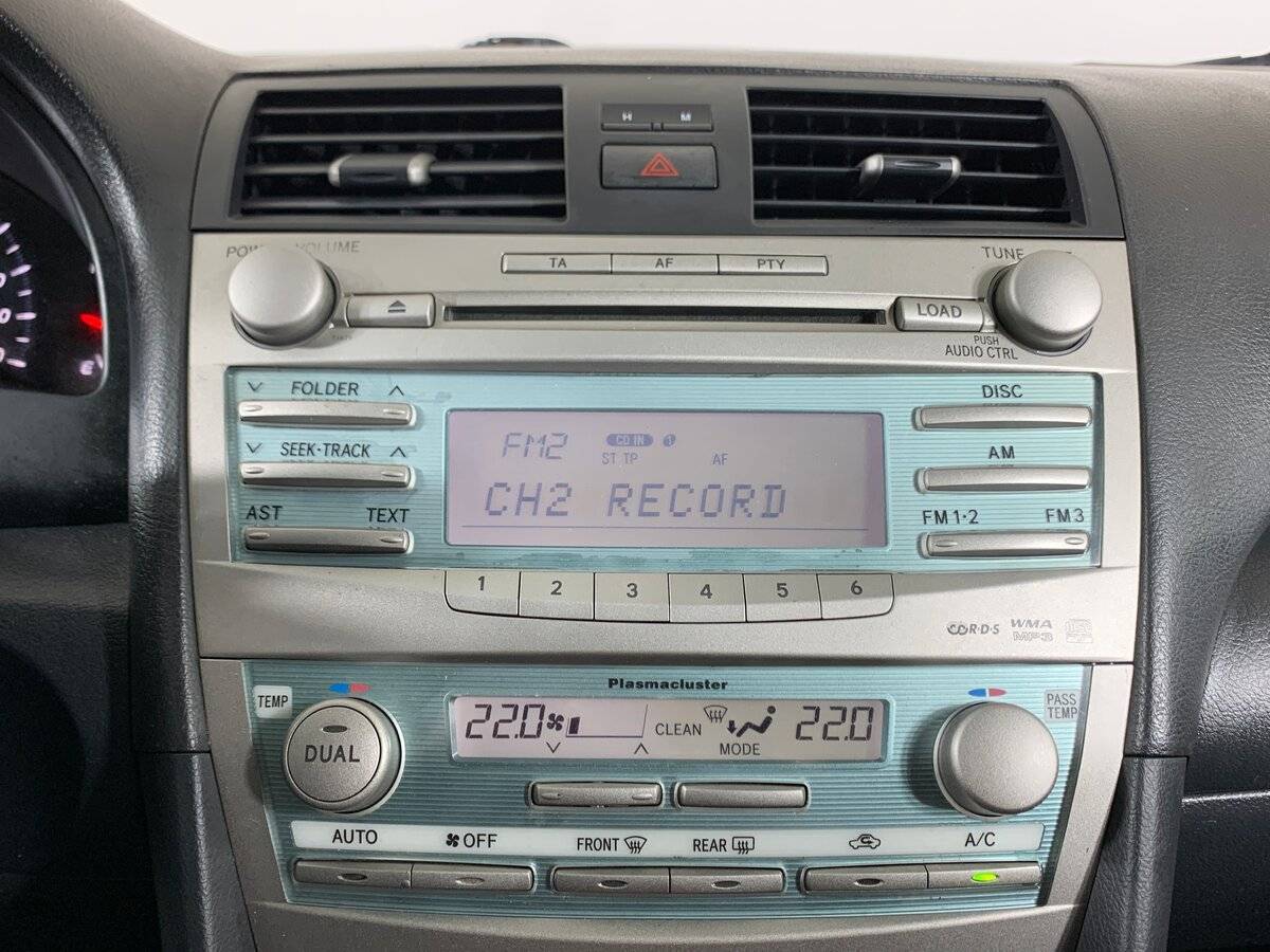 Б/У Тойота Камри 2008 года. Фото: #14