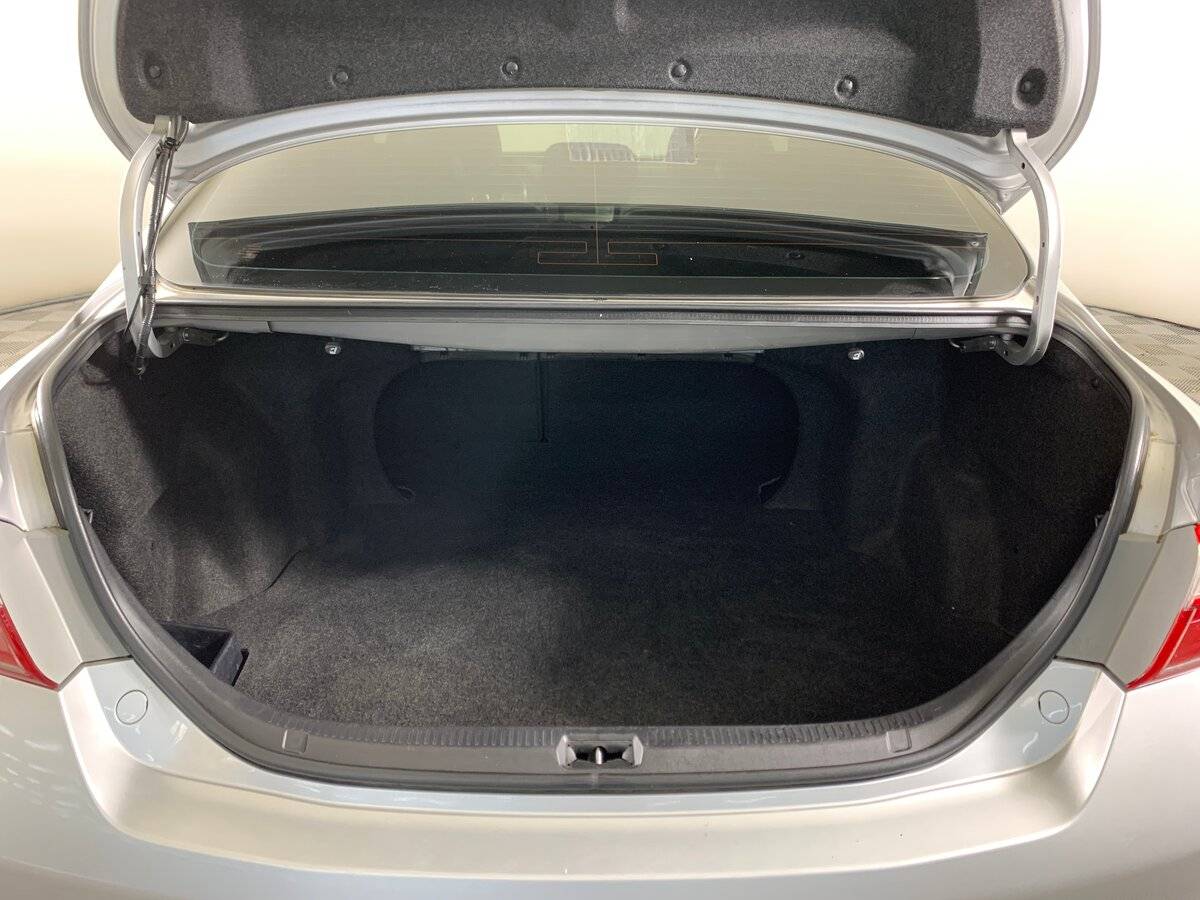 Б/У Тойота Камри 2008 года. Фото: #18