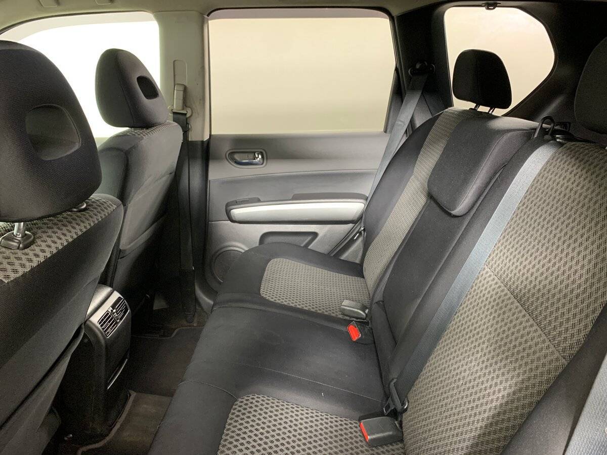 Б/У Ниссан Икс-Трейл 2007 года. Фото: #17