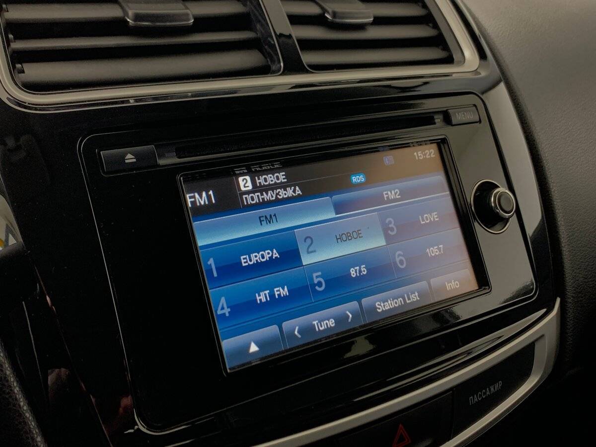 Б/У Митсубиши АС-Икс 2014 года. Фото: #14