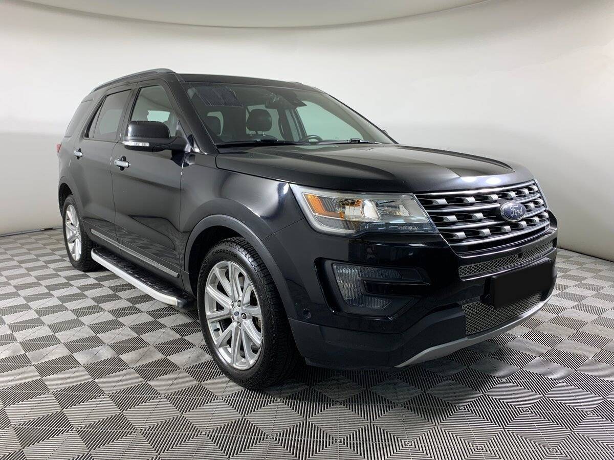 Б/У Форд Експлорер 2016 года. Фото: #2