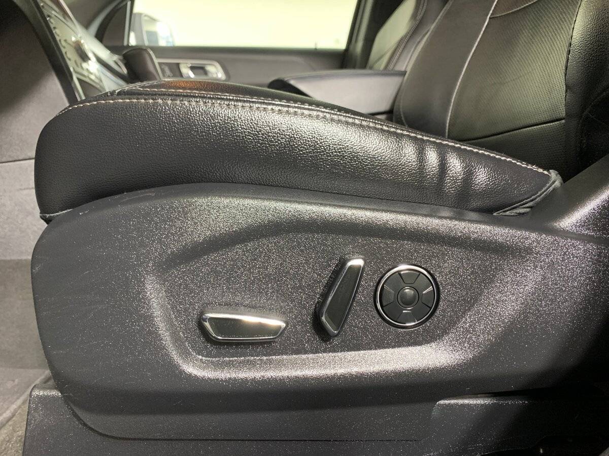 Б/У Форд Експлорер 2016 года. Фото: #15