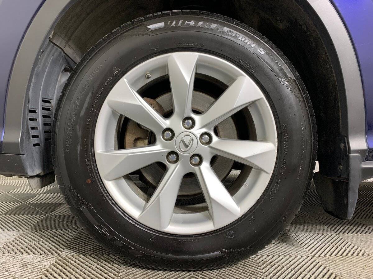 Б/У Лексус Р-Икс 2016 года. Фото: #8