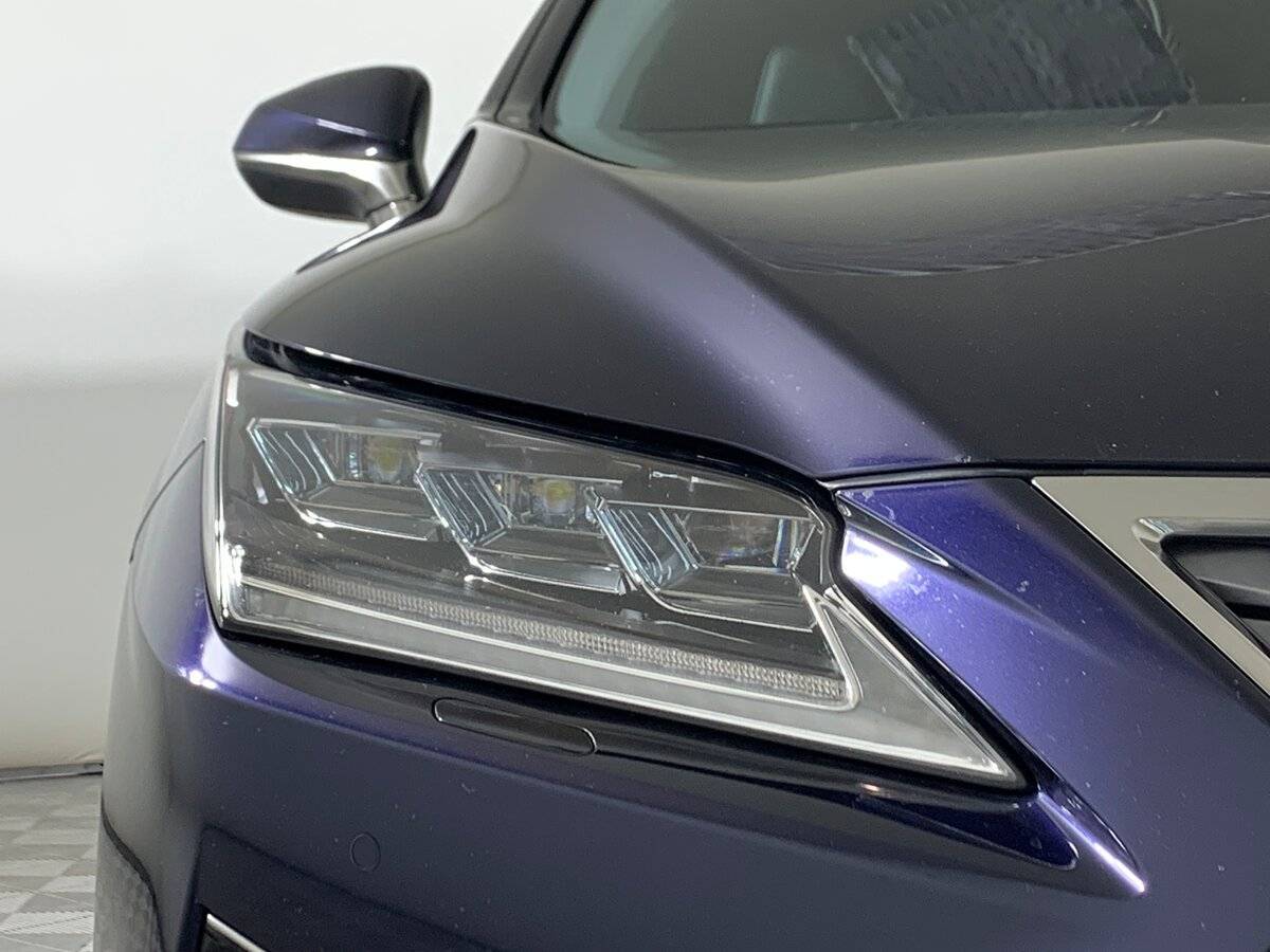 Б/У Лексус Р-Икс 2016 года. Фото: #9