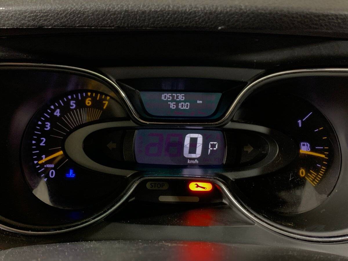 Б/У Рено Каптюр 2016 года. Фото: #13