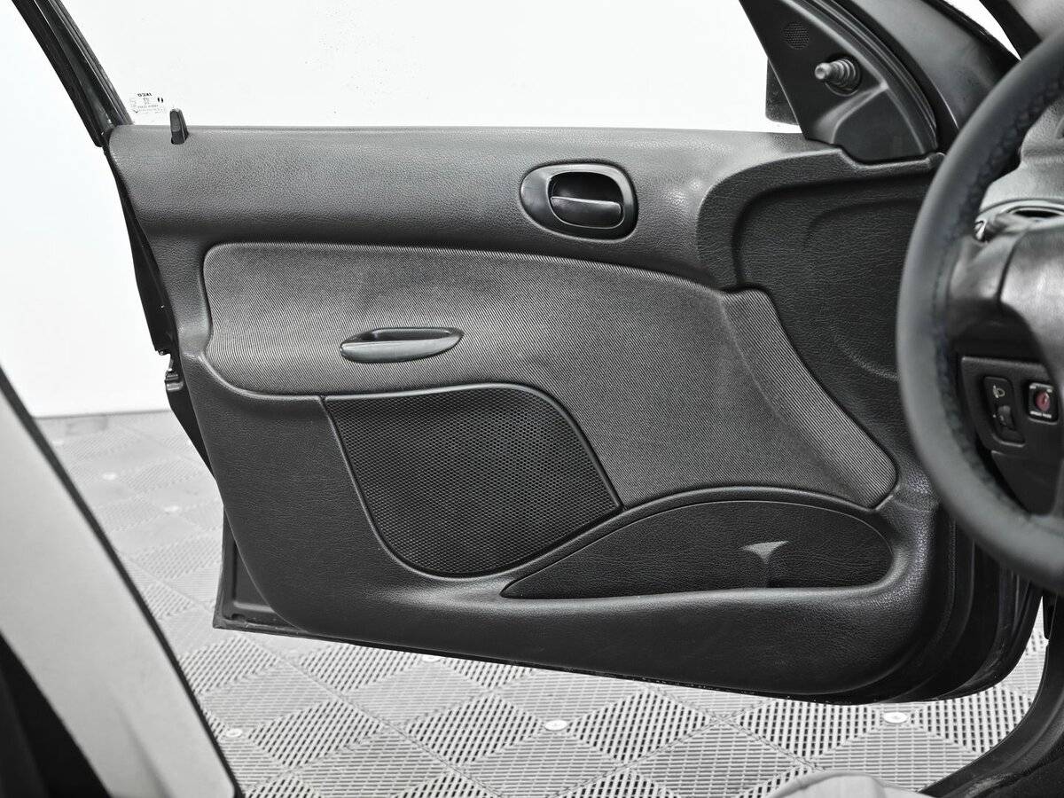 Б/У Пежо 206 2009 года. Фото: #6