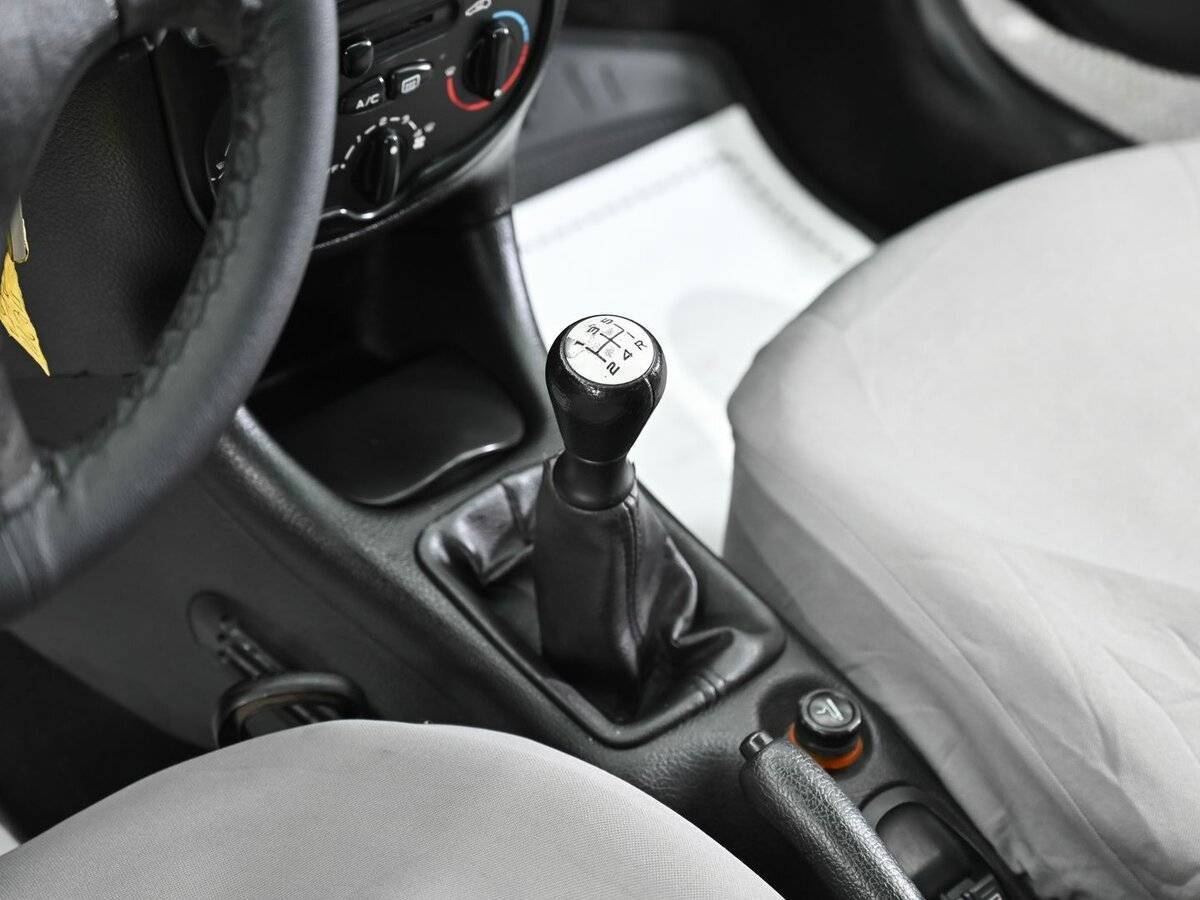 Б/У Пежо 206 2009 года. Фото: #8