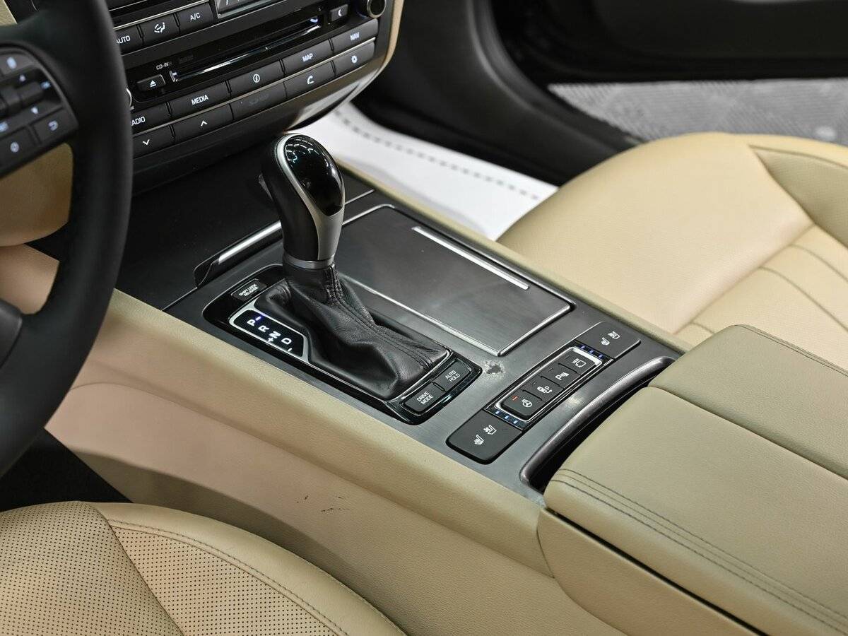 Б/У Хендай Генезис 2016 года. Фото: #11