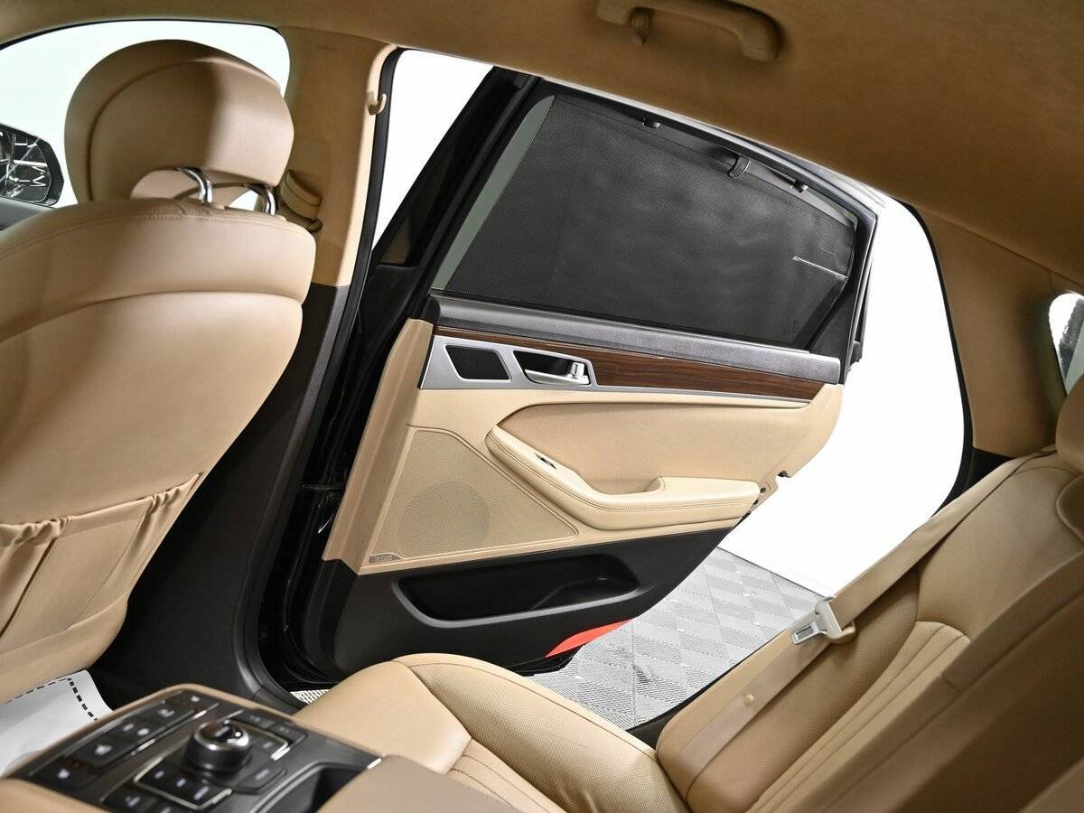 Б/У Хендай Генезис 2016 года. Фото: #17