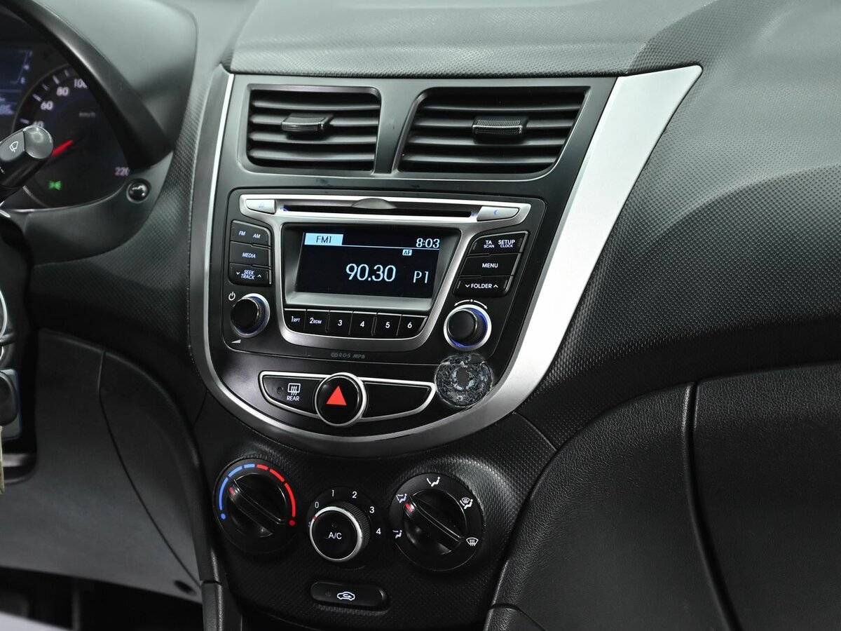 Б/У Хендай Солярис 2011 года. Фото: #9