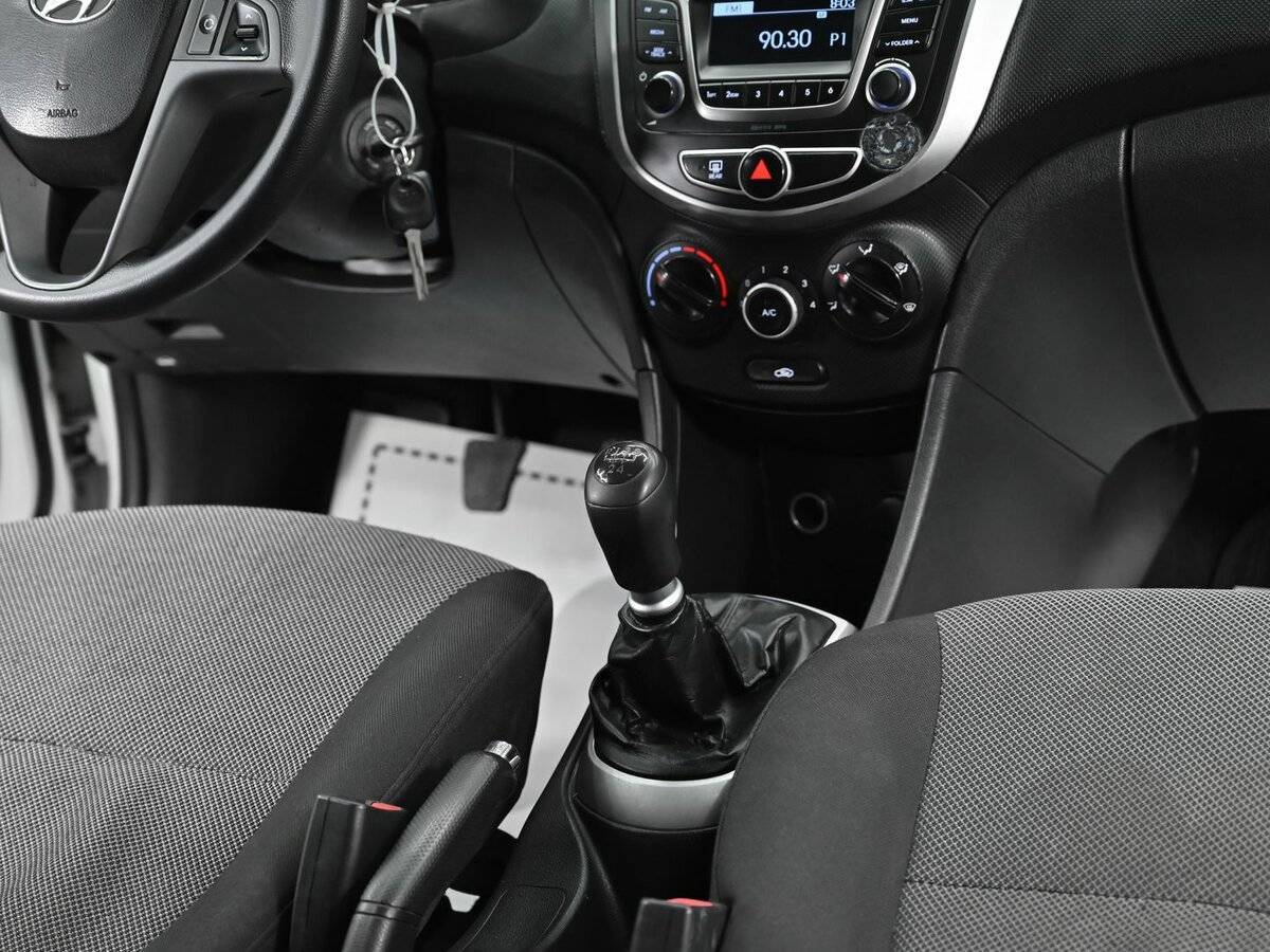 Б/У Хендай Солярис 2011 года. Фото: #11