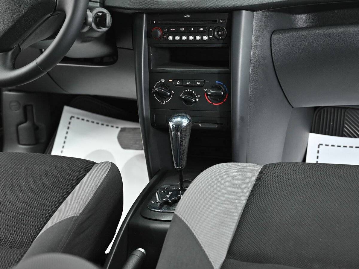 Б/У Пежо 207 2008 года. Фото: #11