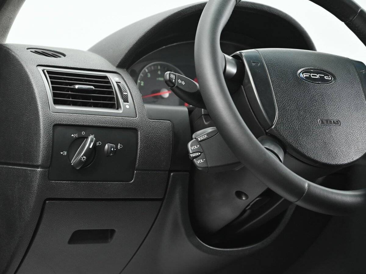 Б/У Форд Мондео 2006 года. Фото: #8