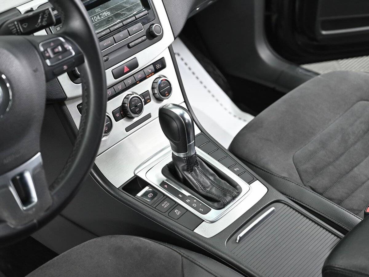 Б/У Фольксваген Пассат 2012 года. Фото: #11