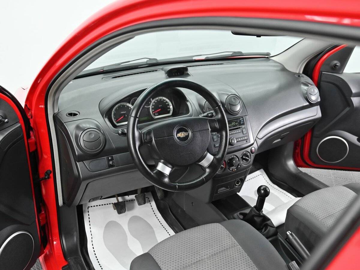 Б/У Шевроле Авео 2010 года. Фото: #7