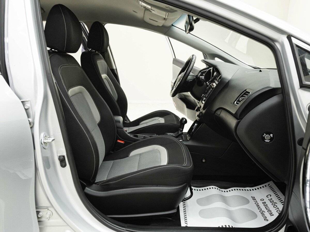 Б/У Киа Сид 2016 года. Фото: #14