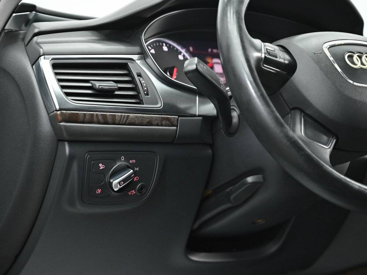 Б/У Ауди А6 2012 года. Фото: #8