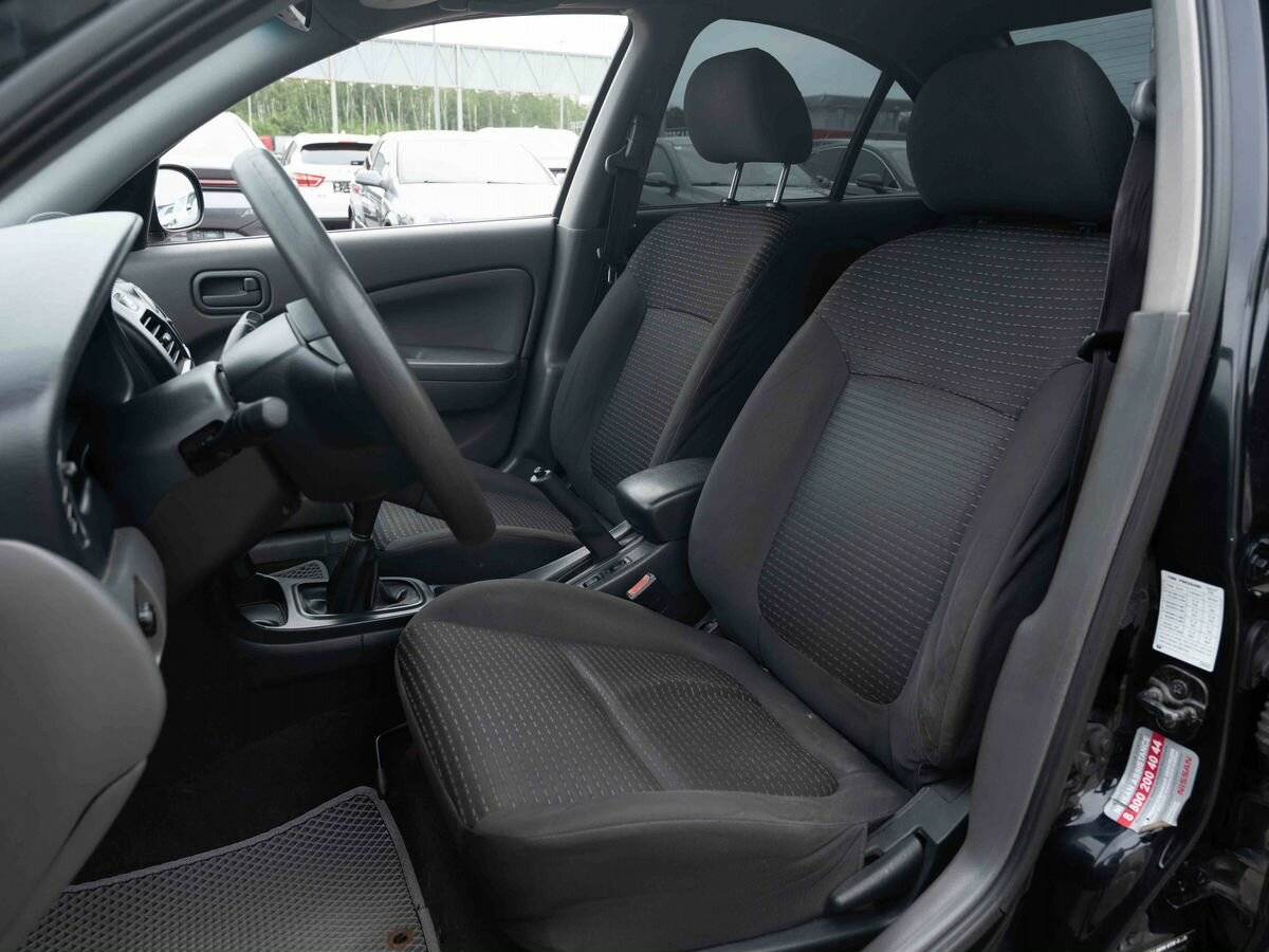 Б/У Ниссан Альмера Классик 2008 года. Фото: #7